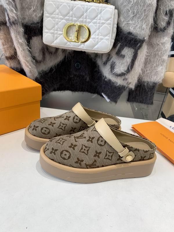 LV Women's Shoes 861